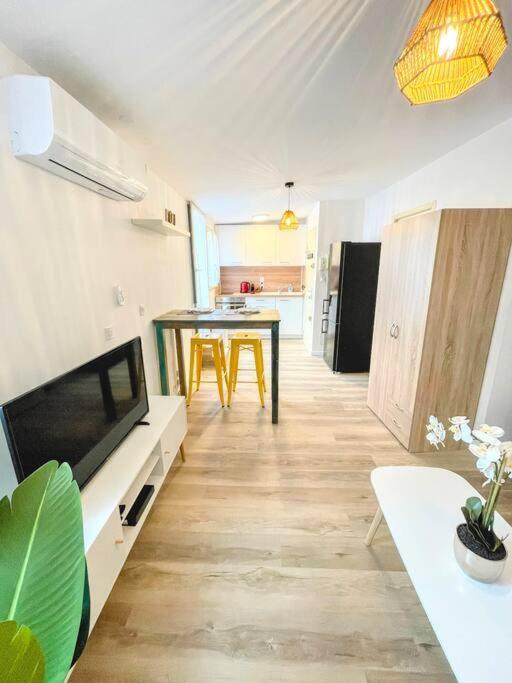Studio Cosy - 2 Pers - Beziers - Centre - Terrasse - Clim Екстер'єр фото